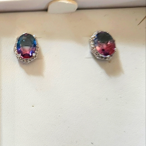 Ring Bomb Party Earrings - Picture 1 of 3